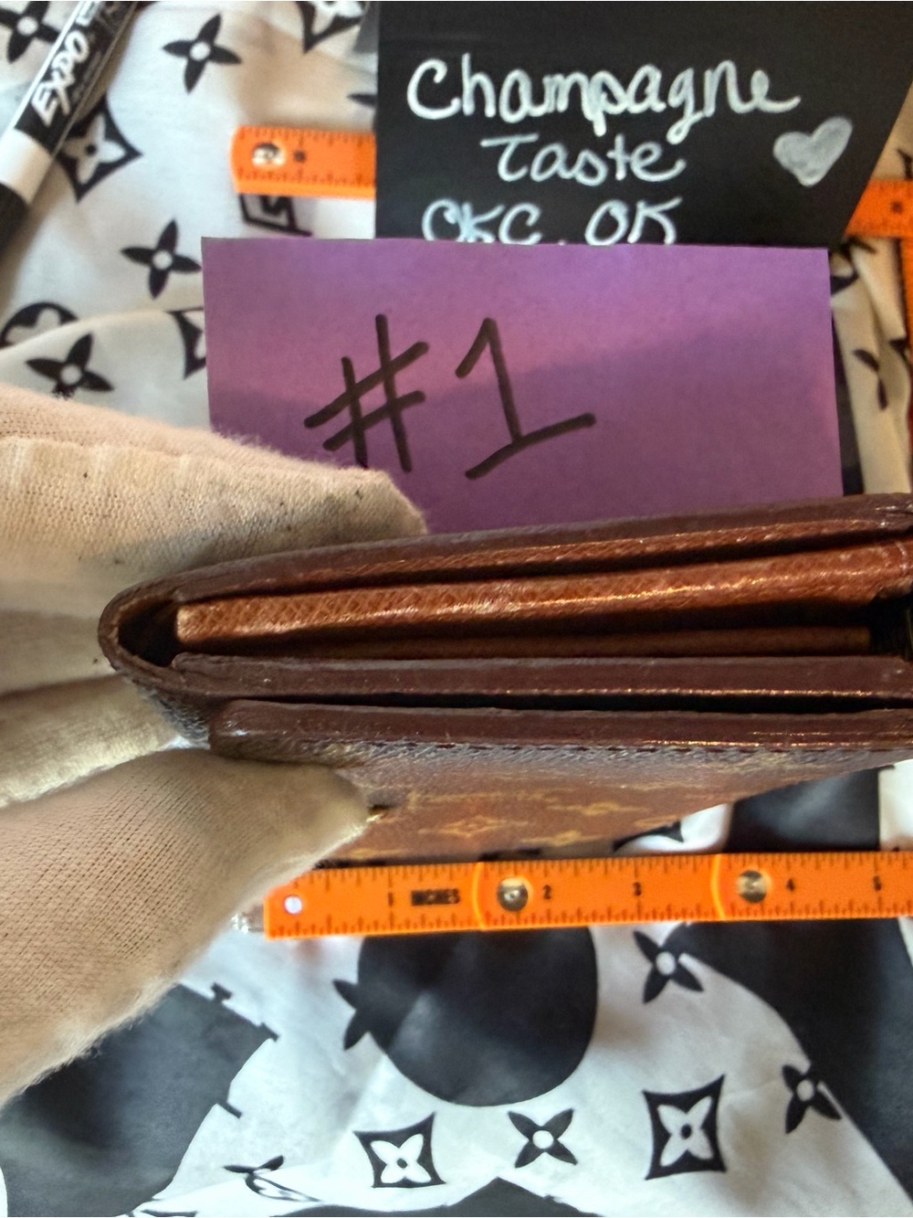 Louis Vuitton Monogram Wallet - Picture 3 of 10